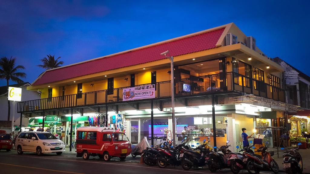 Doolay Beachfront Hostel Karon Exterior photo